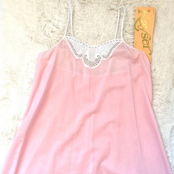 Vintage | Baby Pink Slip Dress / Nightgown - Picture 7 of 7